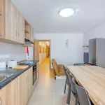 Apartament New! Spacious 4-bedroom Duplex By Sf Homes