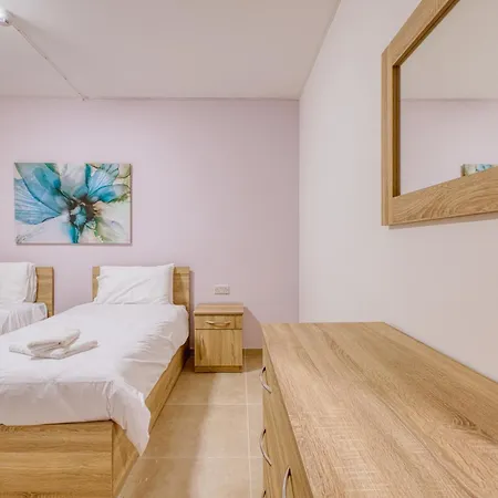 New! Spacious 4-bedroom Duplex By Sf Homes Daire