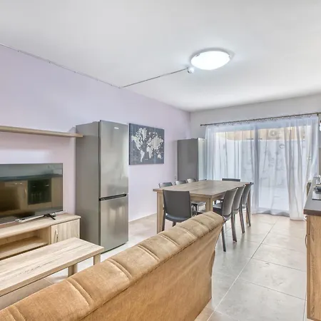 New! Spacious 4-bedroom Duplex By Sf Homes Daire *