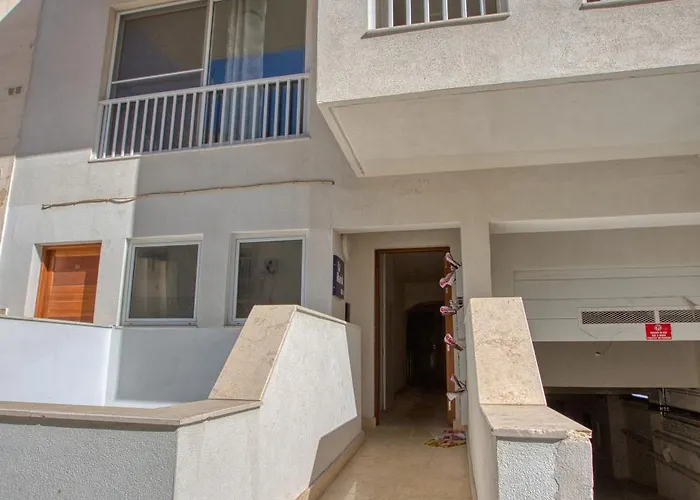 アパート New! Spacious 4-bedroom Duplex By Sf Homes *