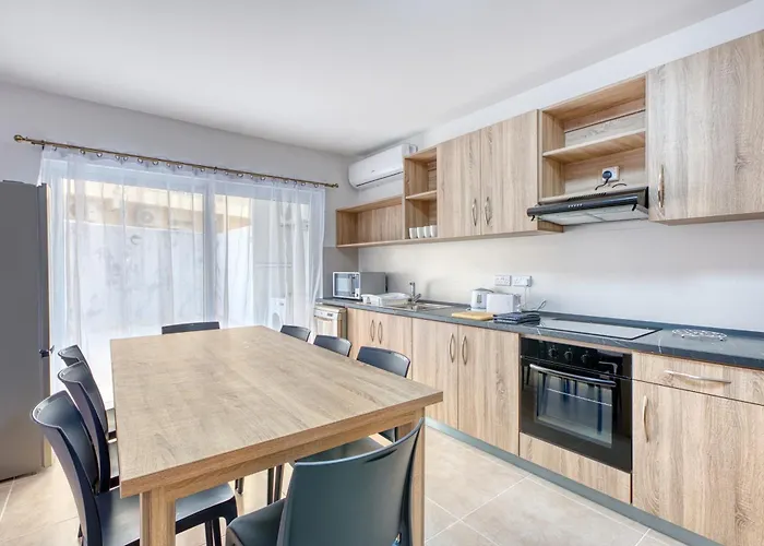 アパート New! Spacious 4-bedroom Duplex By Sf Homes *